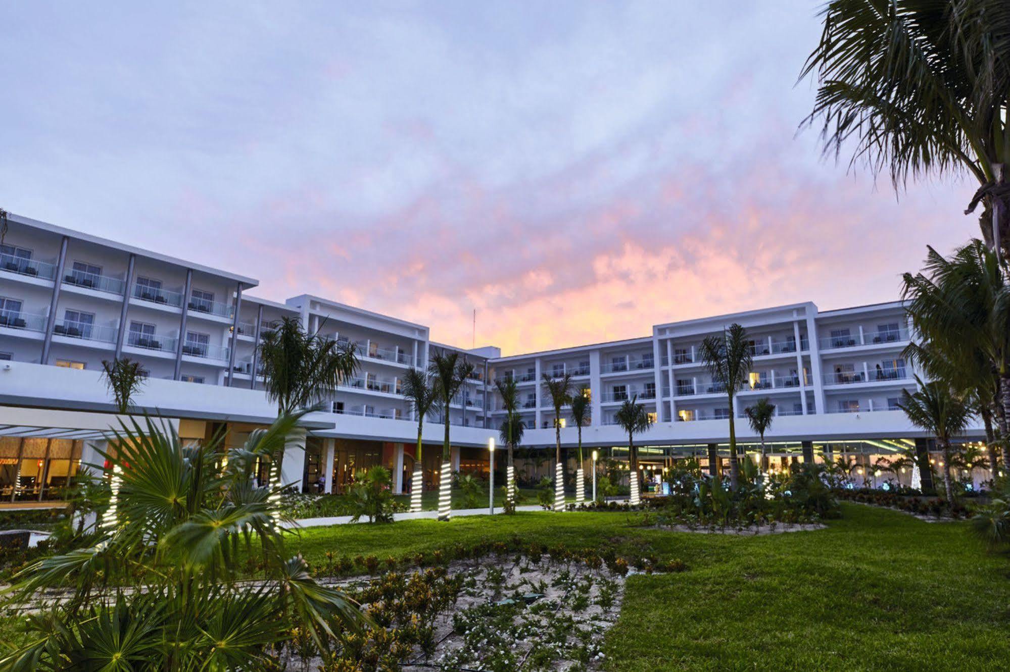 Riu Dunamar Chacmuchuch المظهر الخارجي الصورة
